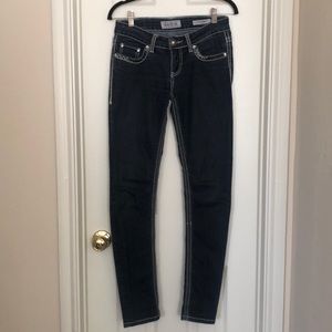 Buckle Jeans - Style is Lynx Skinny